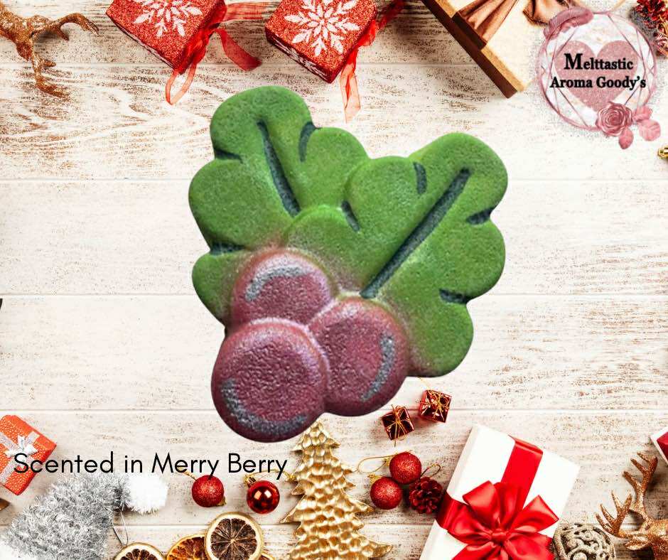 Festive Holly Bath Bomb