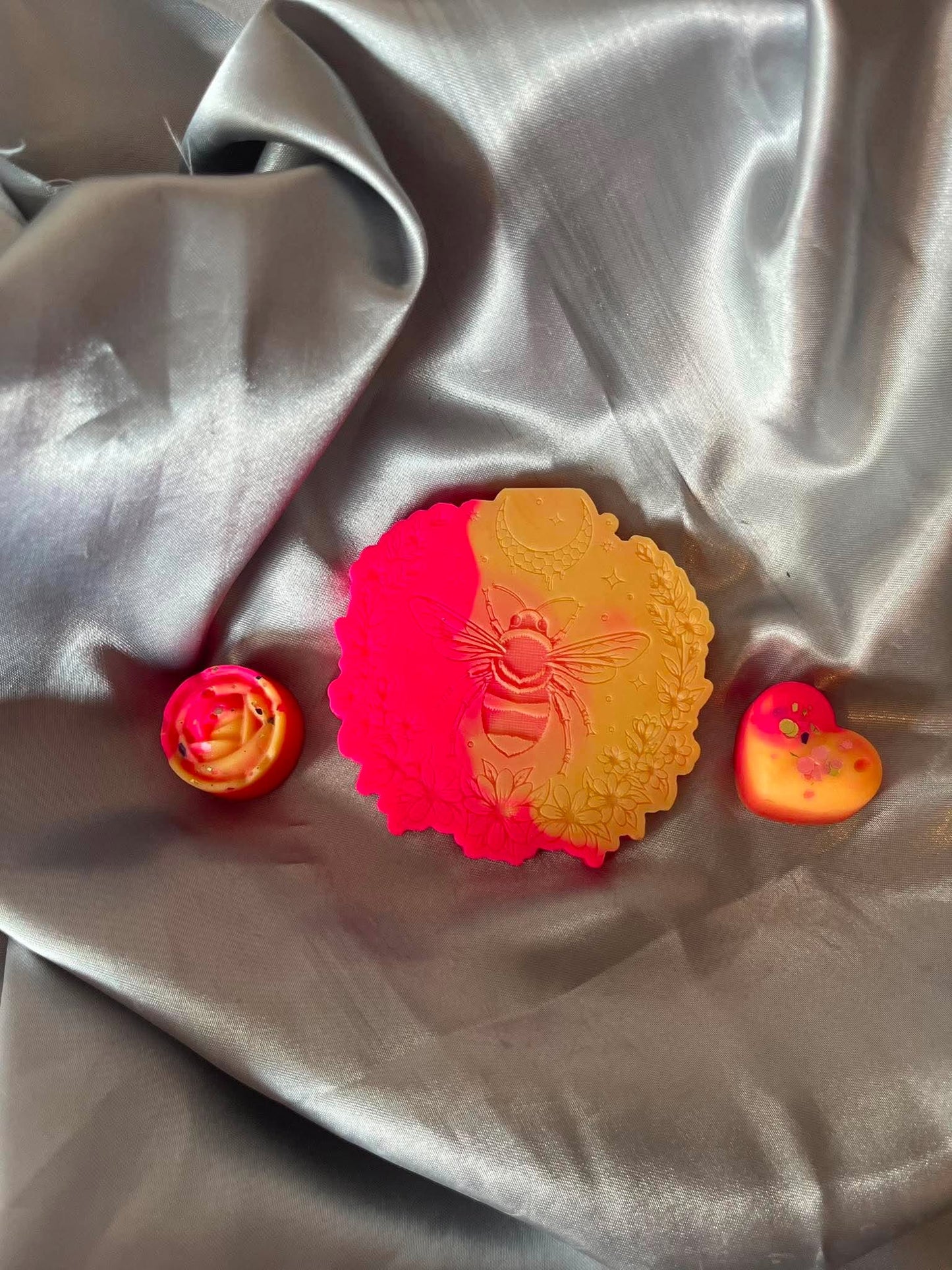 Honey Bee Wax Melt