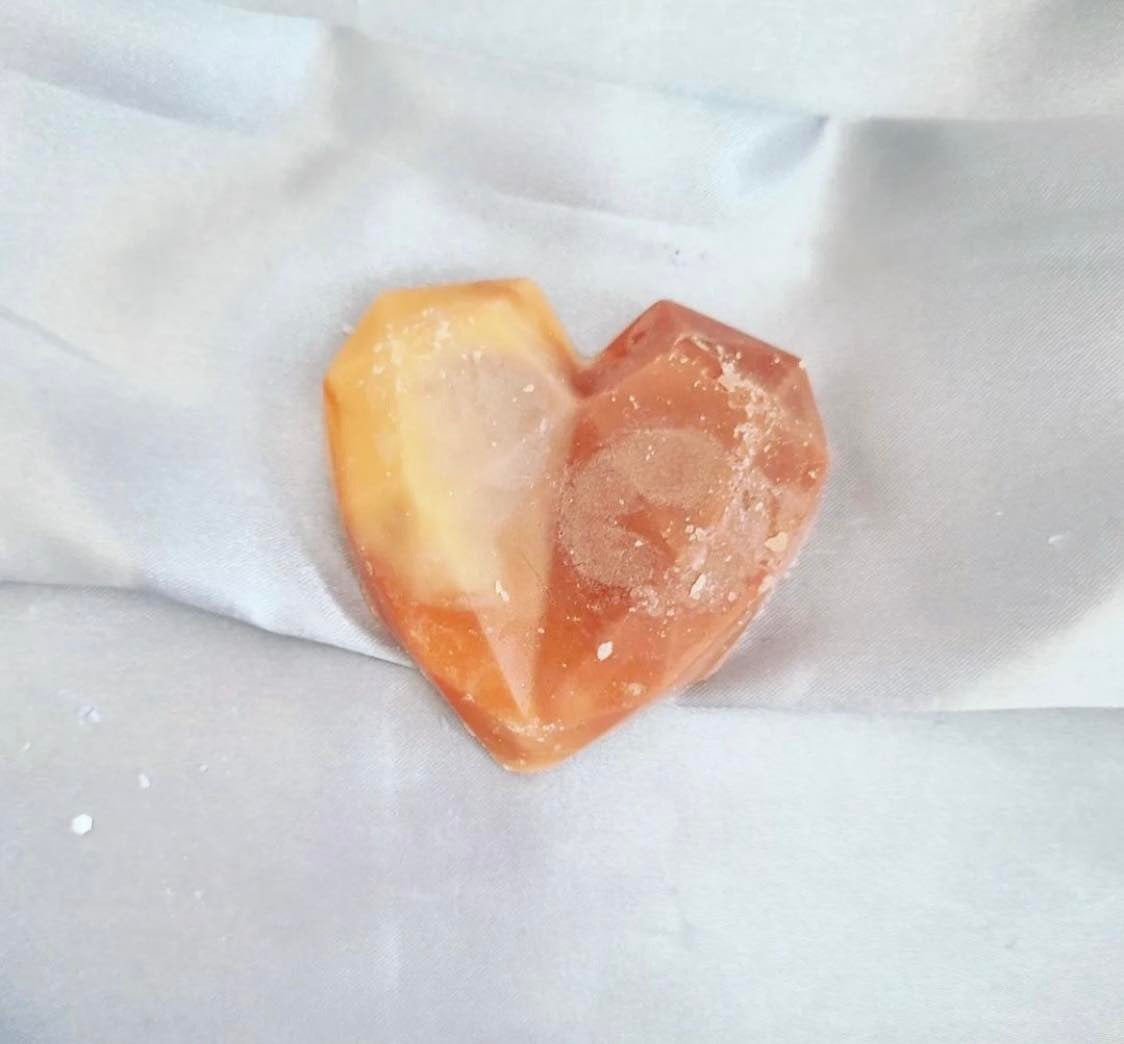 Geo Diamond Heart Melts Large