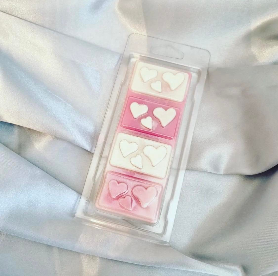 Triple Heart Clamshell- Milkshake Collection